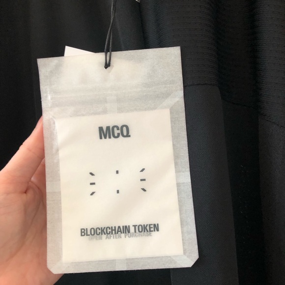 Mcq alexander mcqueen breathe appliquéd mesh panel satin midi skirt charcoal - Picture 11 of 11